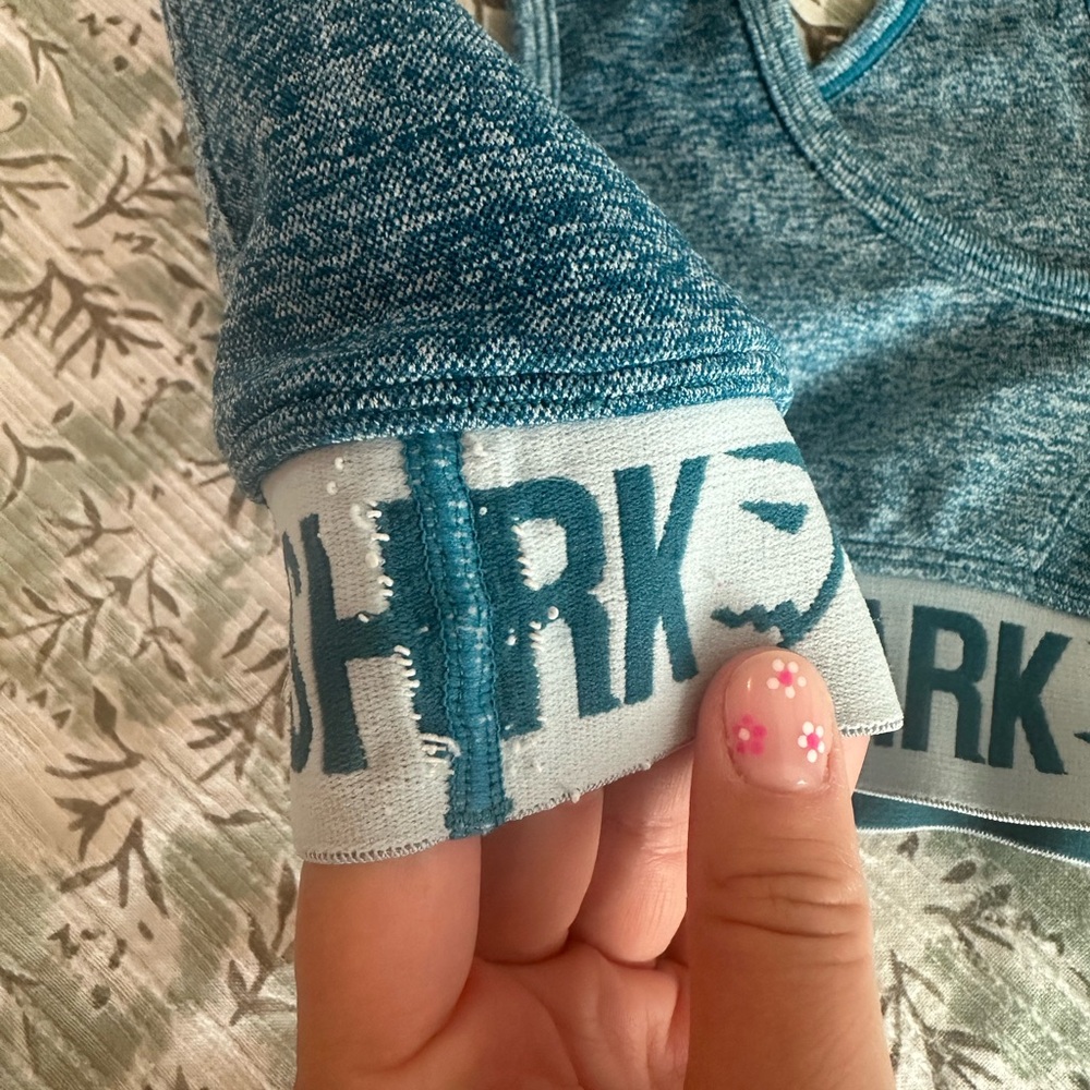 Gymshark Sports Bra - Picture 2 of 4
